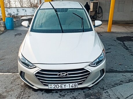 Hyundai Elantra 2017