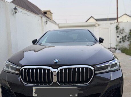 BMW 530e 2021