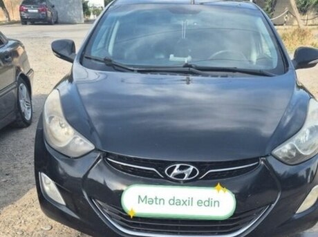 Hyundai Elantra 2013