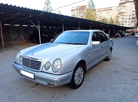 Mercedes E 230 1996