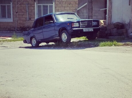 LADA (VAZ) 2107 2000