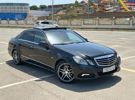 Mercedes E 350 2010