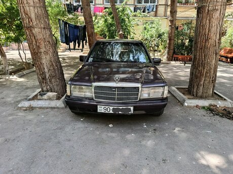 Mercedes 190 1993