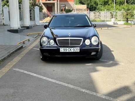 Mercedes E 270 2001