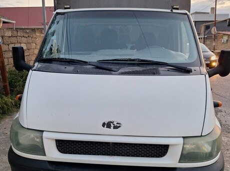 Ford Transit 2002