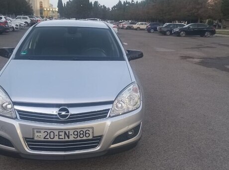 Opel Astra 2007