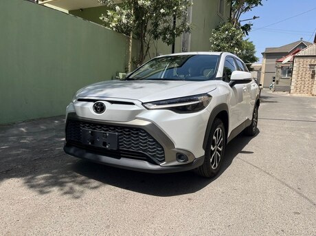 Toyota  2025