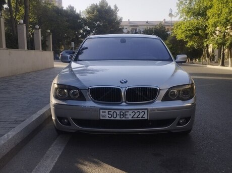 BMW 740 2007