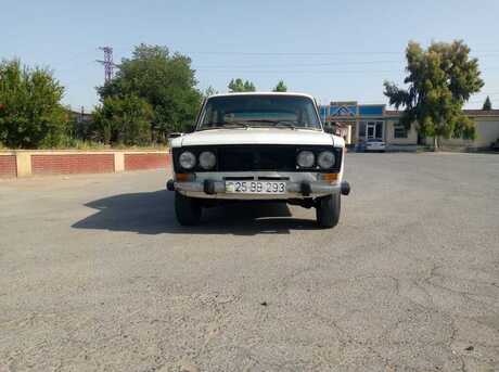 LADA (VAZ) 2107 1988