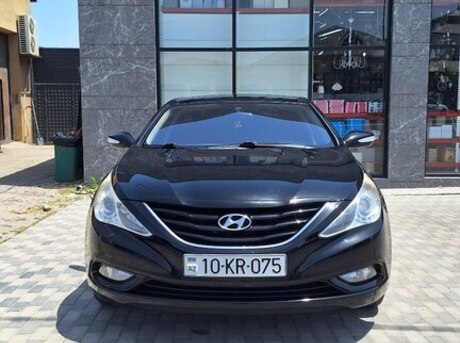 Hyundai Sonata 2011