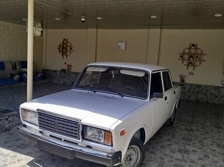 LADA (VAZ) 2107 2011