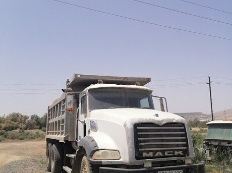 Mack Granite