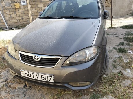 Daewoo Gentra 2014
