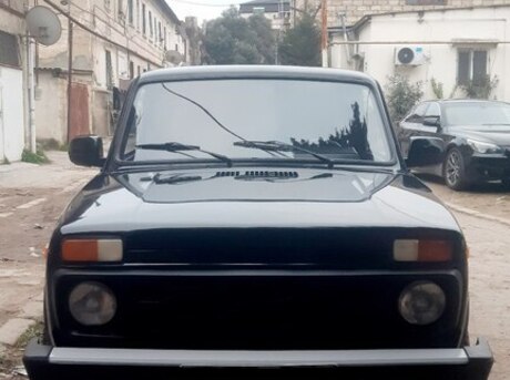 LADA (VAZ) Niva 2006
