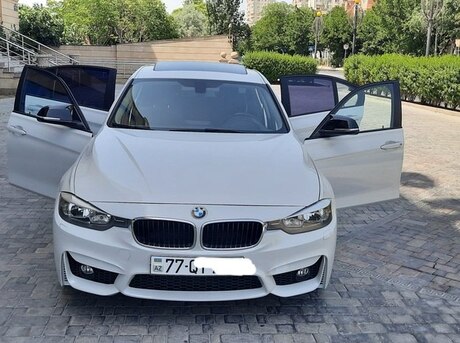 BMW 328 2015