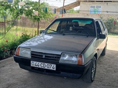 LADA (VAZ) 21099 2001