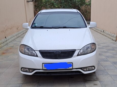 Daewoo Gentra 2014