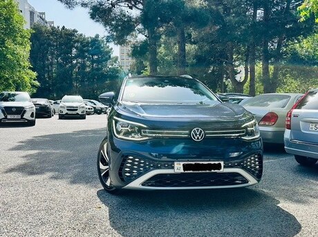 Volkswagen ID.6 Crozz