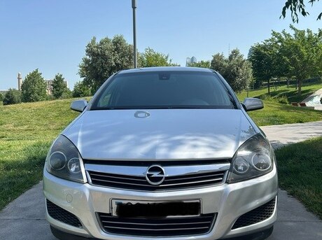 Opel Astra 2007