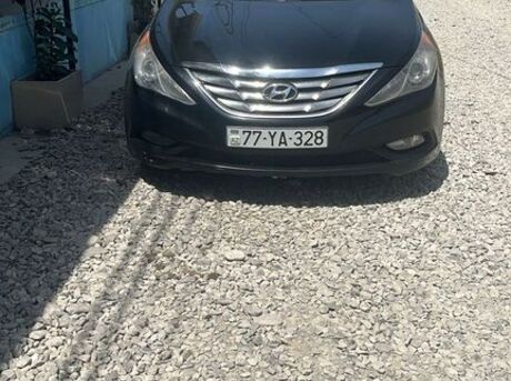 Hyundai Sonata 2011