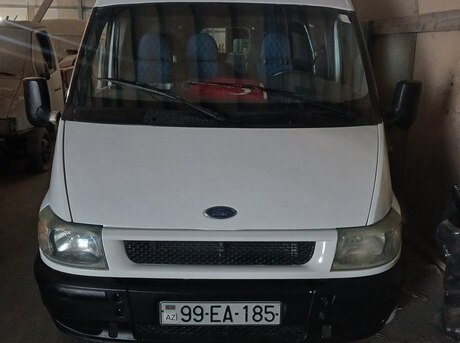 Ford Transit 2000