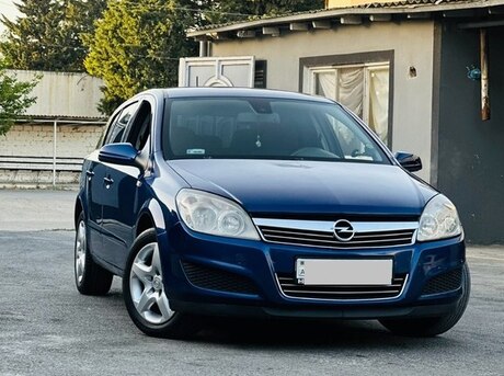 Opel Astra 2008