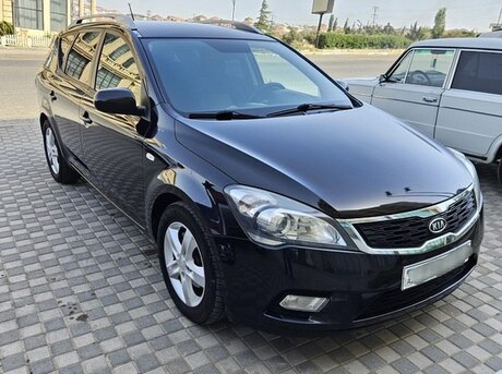 Kia  2010