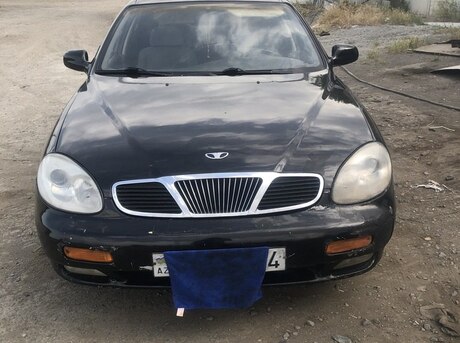 Daewoo Leganza 1998