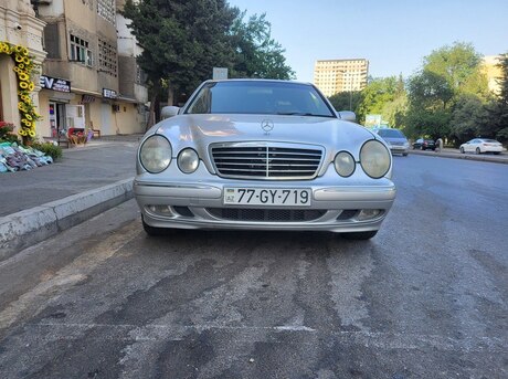Mercedes E 280 1999