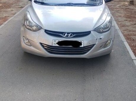 Hyundai Elantra 2011
