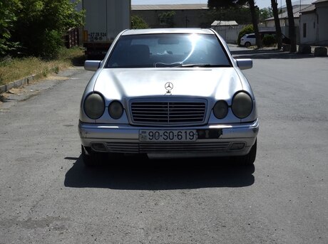 Mercedes E 240 1998