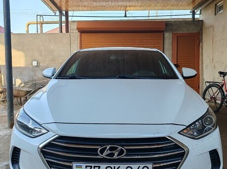 Hyundai Elantra 2017