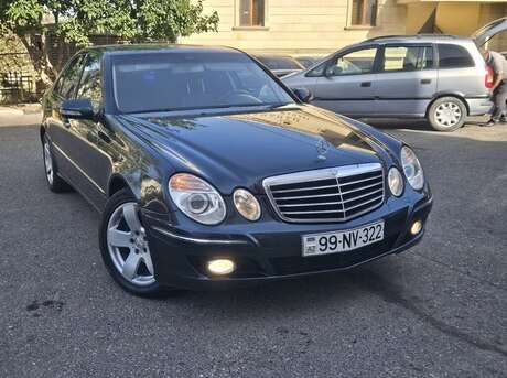 Mercedes E 220 d 2003