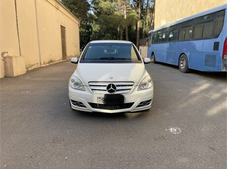 Mercedes B 170 2009