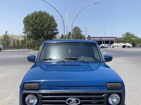 LADA (VAZ) Niva 2013