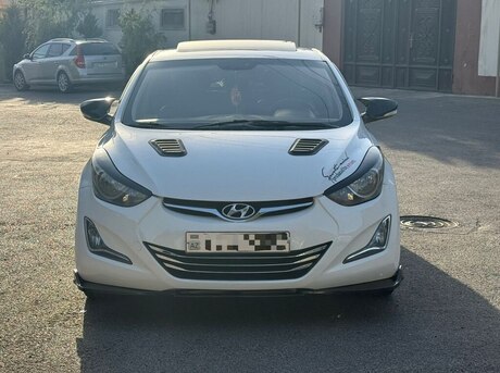 Hyundai Elantra 2012