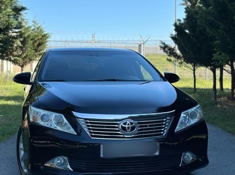 Toyota Camry 2012