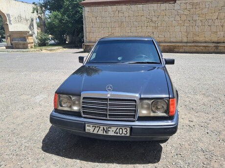 Mercedes E 200 1993