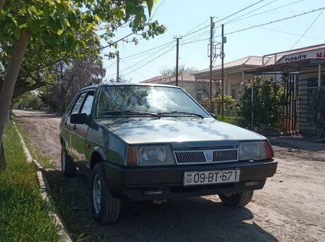 LADA (VAZ) 21099 1993