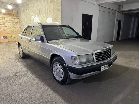 Mercedes 190 1992