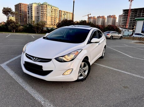 Hyundai Elantra 2013