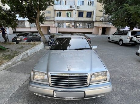 Mercedes C 200 1995