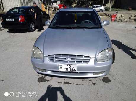 Hyundai Sonata 2000