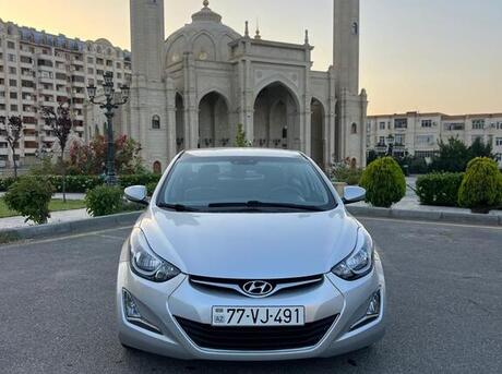 Hyundai Elantra 2015