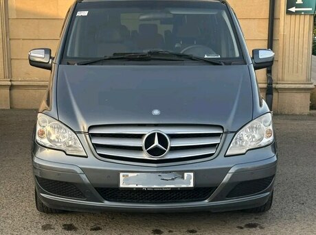 Mercedes Viano 2011