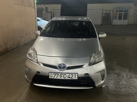 Toyota Prius 2012