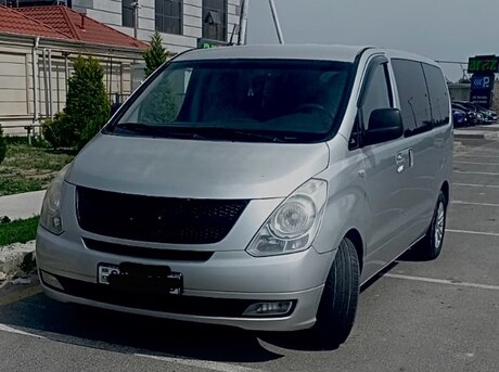 Hyundai H-1 2009