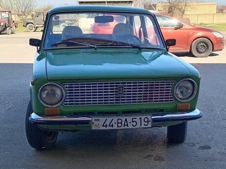 LADA (VAZ) 21011 1981