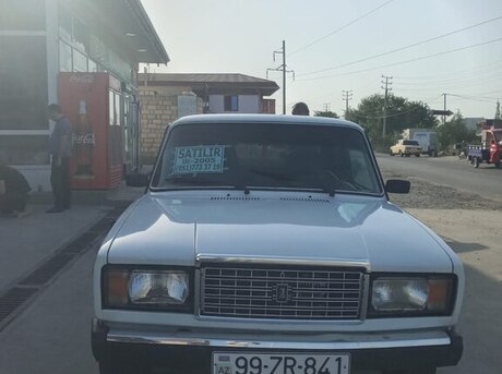 LADA (VAZ) 2107 2005