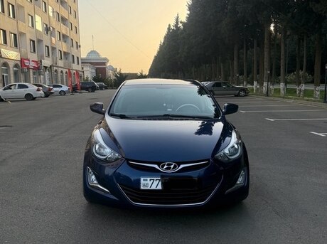 Hyundai Elantra 2015